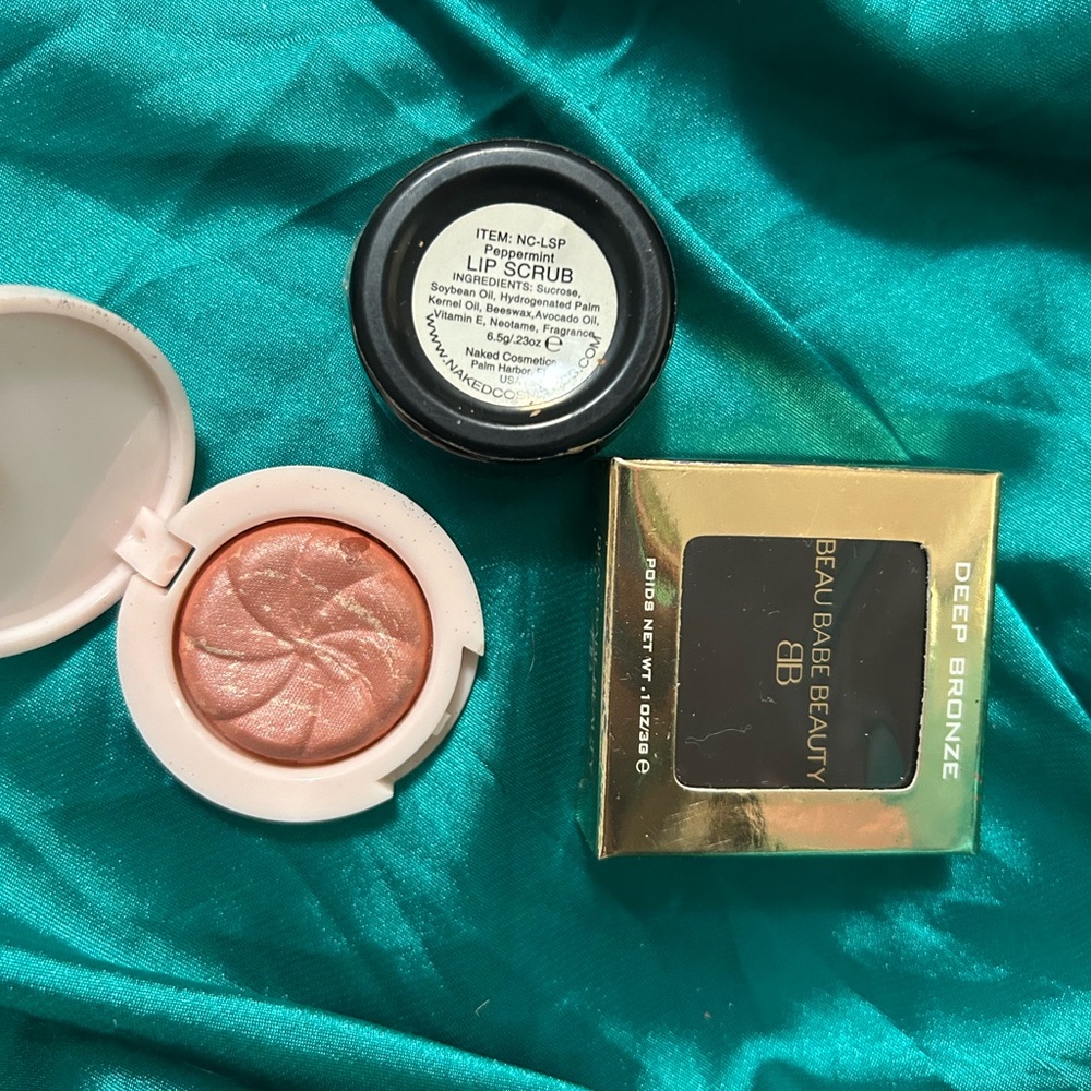 Highlighter bronzer blush and lip scrub